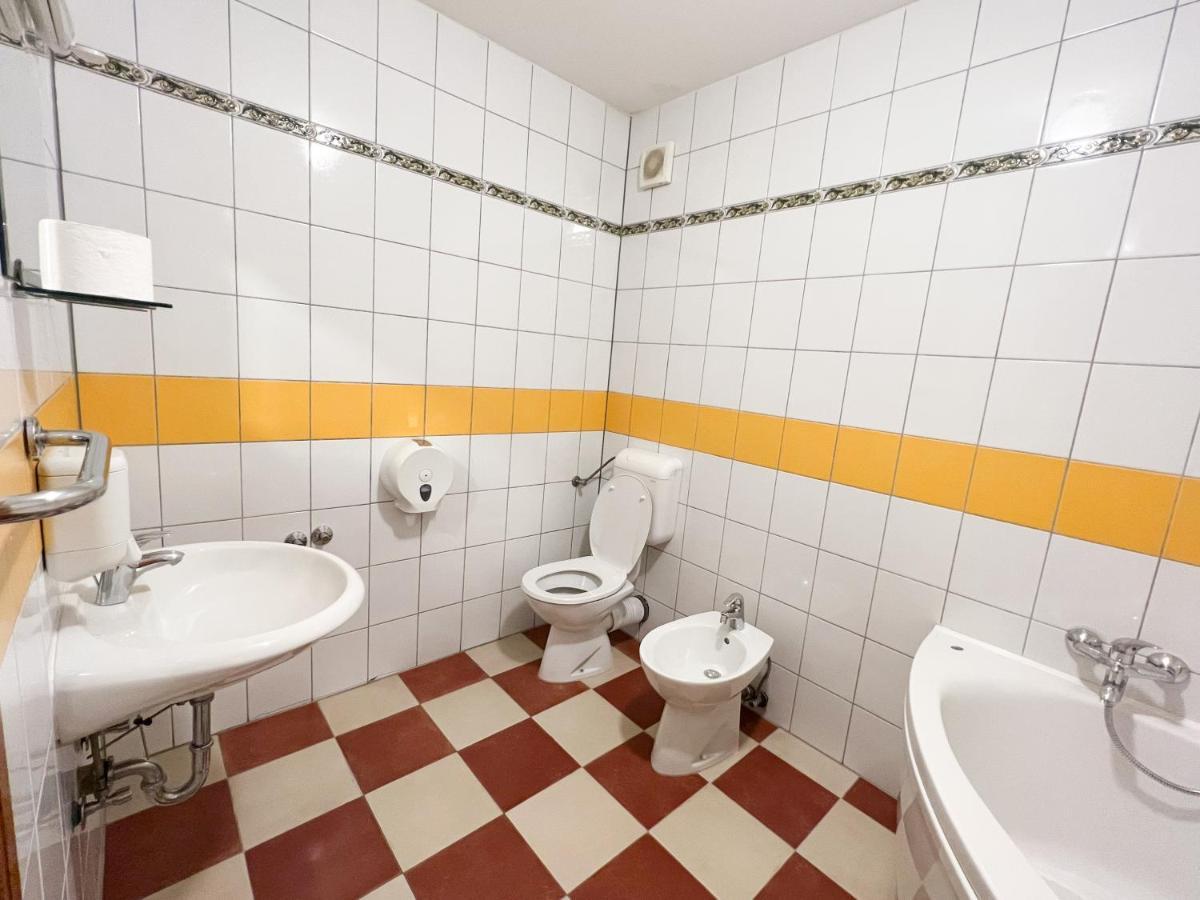 Hotel & Restaurant Babic Vranovaca Zewnętrze zdjęcie